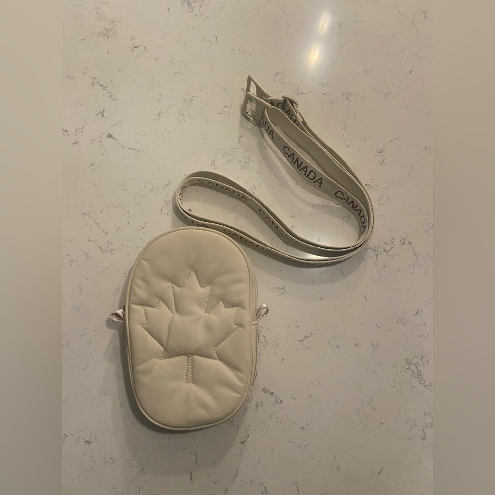 Lululemon Team Canada Future Legacy Crossbody Bag